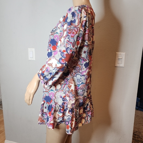 Liberty of London × Target 3/4 Sleeve pleated blouse.  Ruffle hem.  Size medium. - Picture 13 of 15